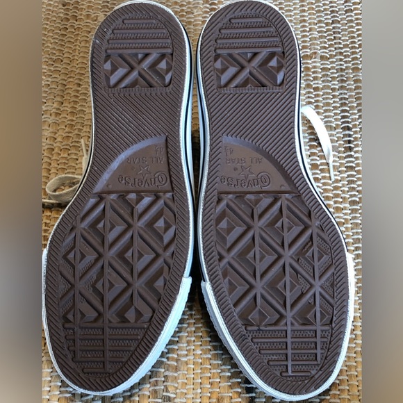 NIB CONVERSE s4.5m/6.5w blk leather Chuck Taylor high tops. A Classic! - Picture 6 of 9